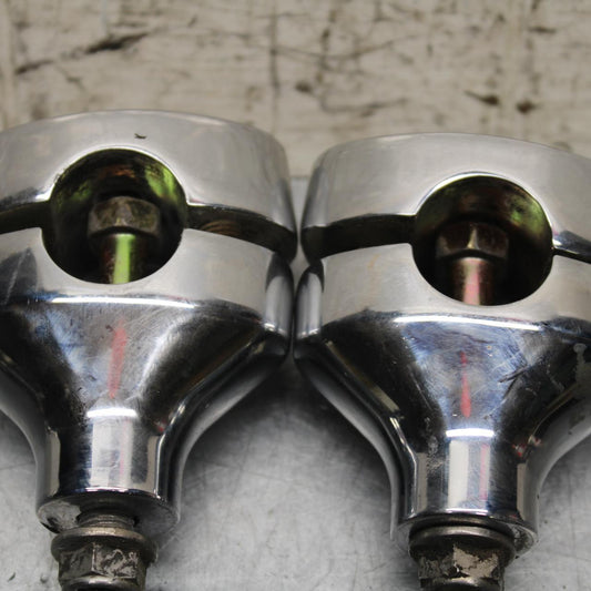 2005 Kawasaki Vulcan 1500 VN1500N Classic HANDLEBAR RISERS BB576