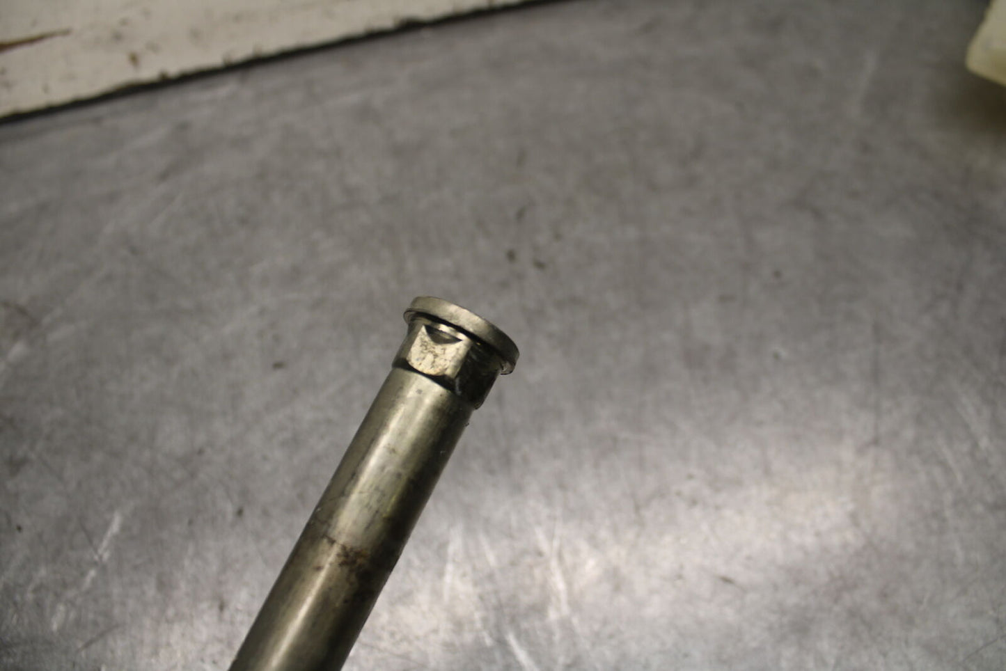 13-18 KAWASAKI NINJA ZX6R REAR BACK SWINGARM BOLT SUSPENSION PIVOT AXLE BB666