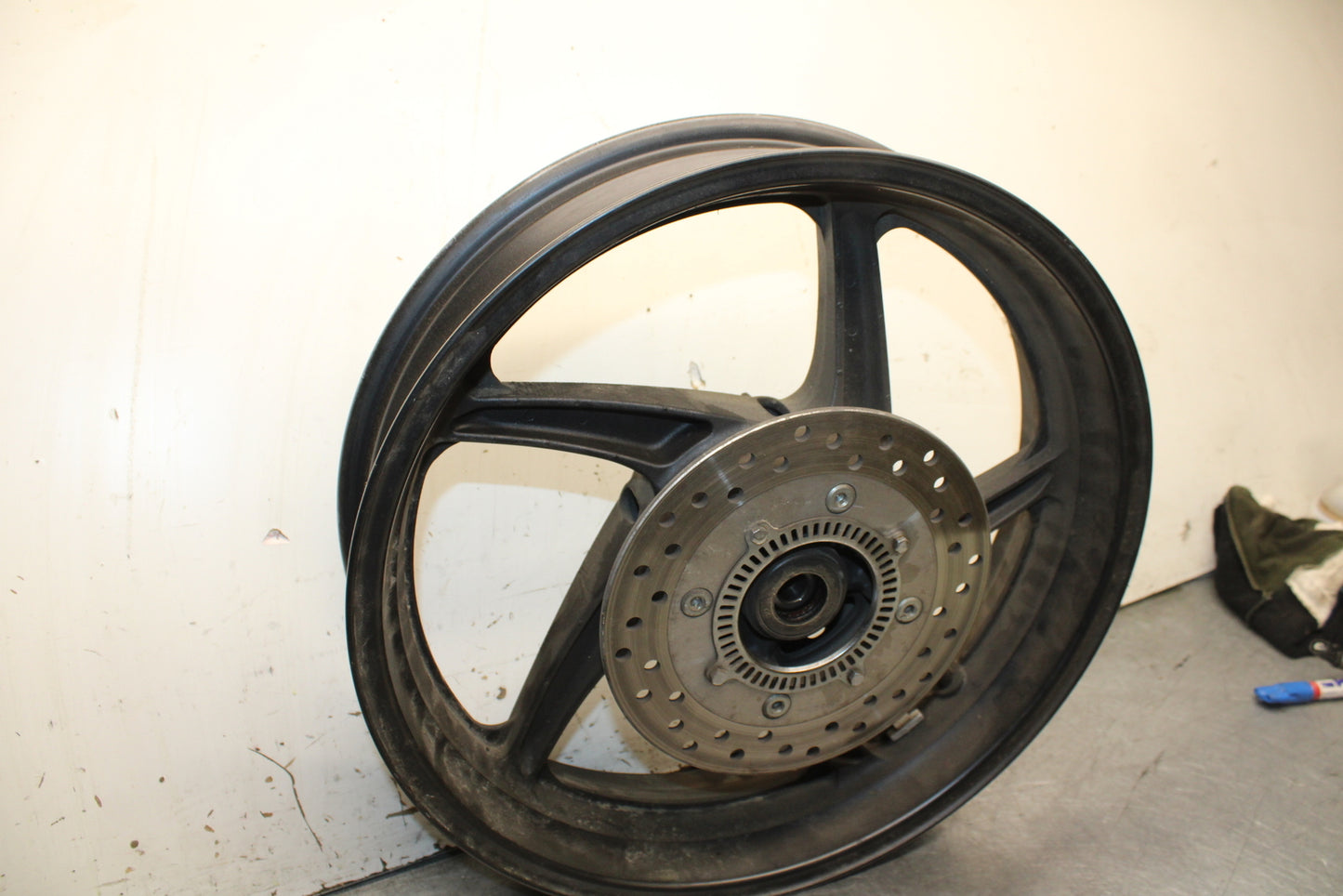 15-16 HONDA CB300F REAR WHEEL BACK RIM BB740