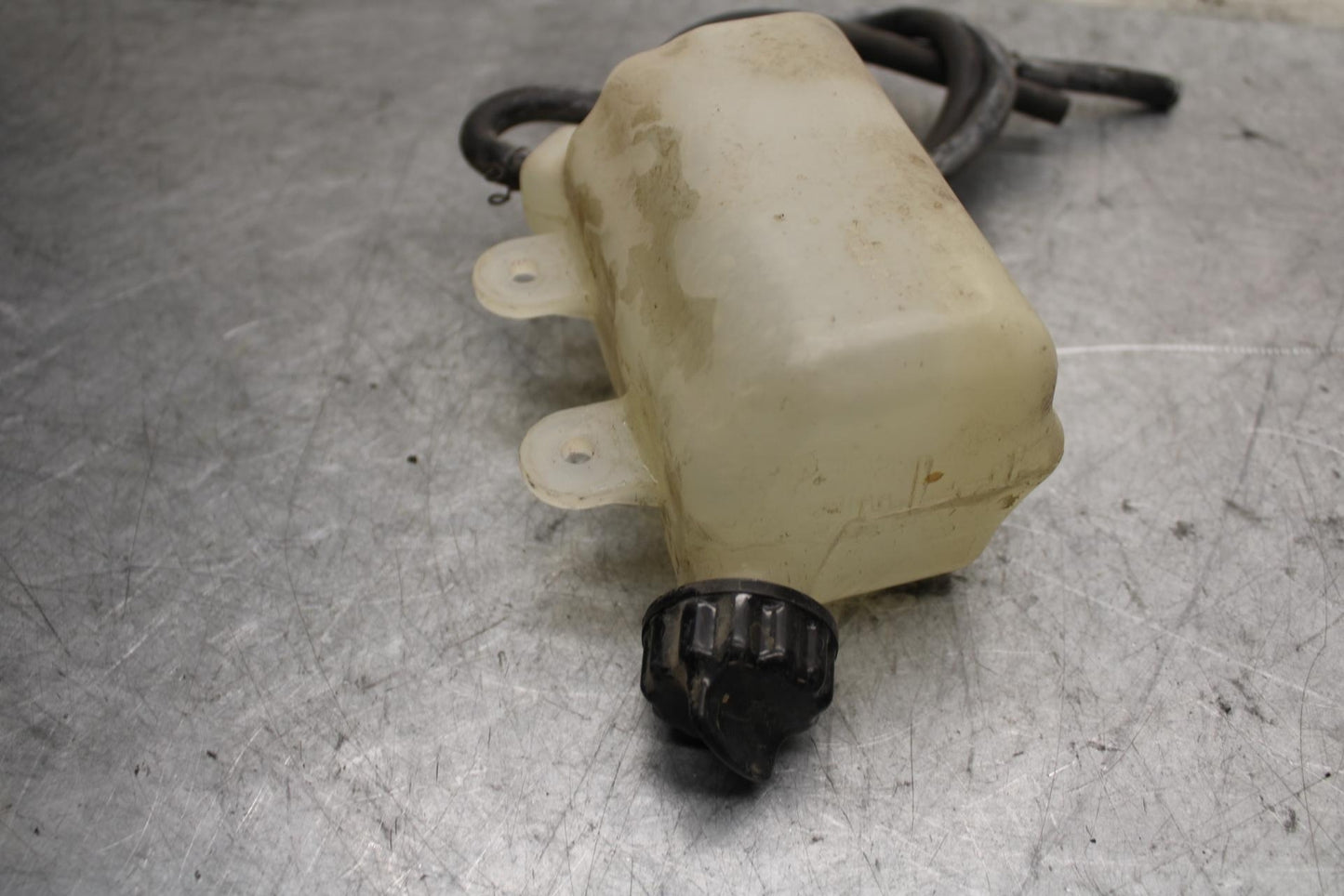 17 KAWASAKI Z900 ZR900 COOLANT WATER TANK RESERVOIR BOTTLE 43093-0006 BB549