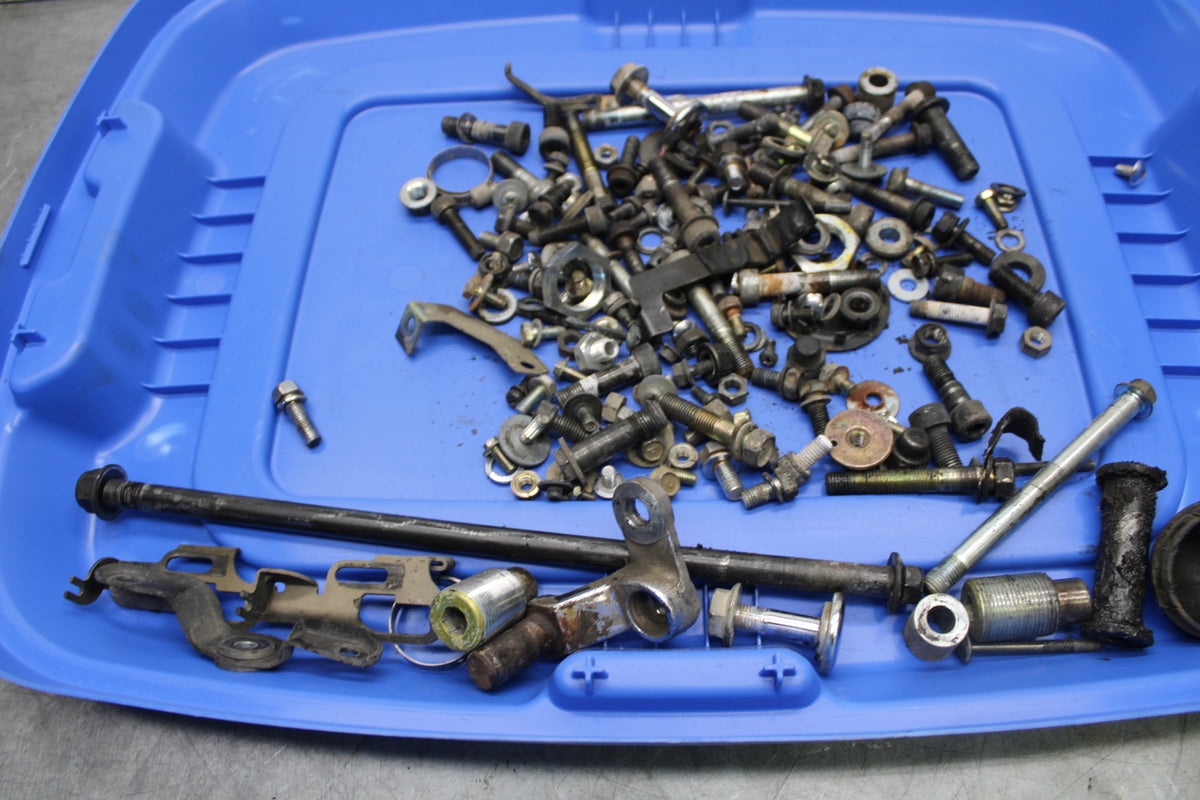 85-86 SUZUKI MADURA 1200 MOUNTING BOLTS HARDWARE MOTOR SCREWS  BB691
