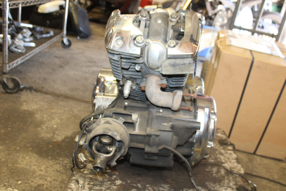 08 YAMAHA V STAR 1100 XVS1100AW CLASSIC ENGINE MOTOR BB916