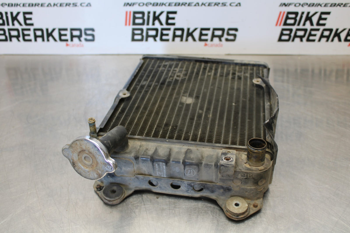 76-77 HONDA GOLDWING 1000 ENGINE COOLER COOLING RADIATOR RADIATER BB171