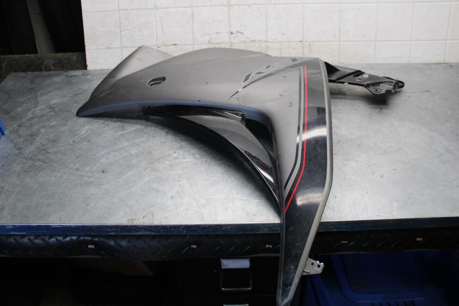 2015 Yamaha YZF R3 LEFT LOWER MID UPPER SIDE FAIRING COWL 1WD-XF83L-30-P1 BB526