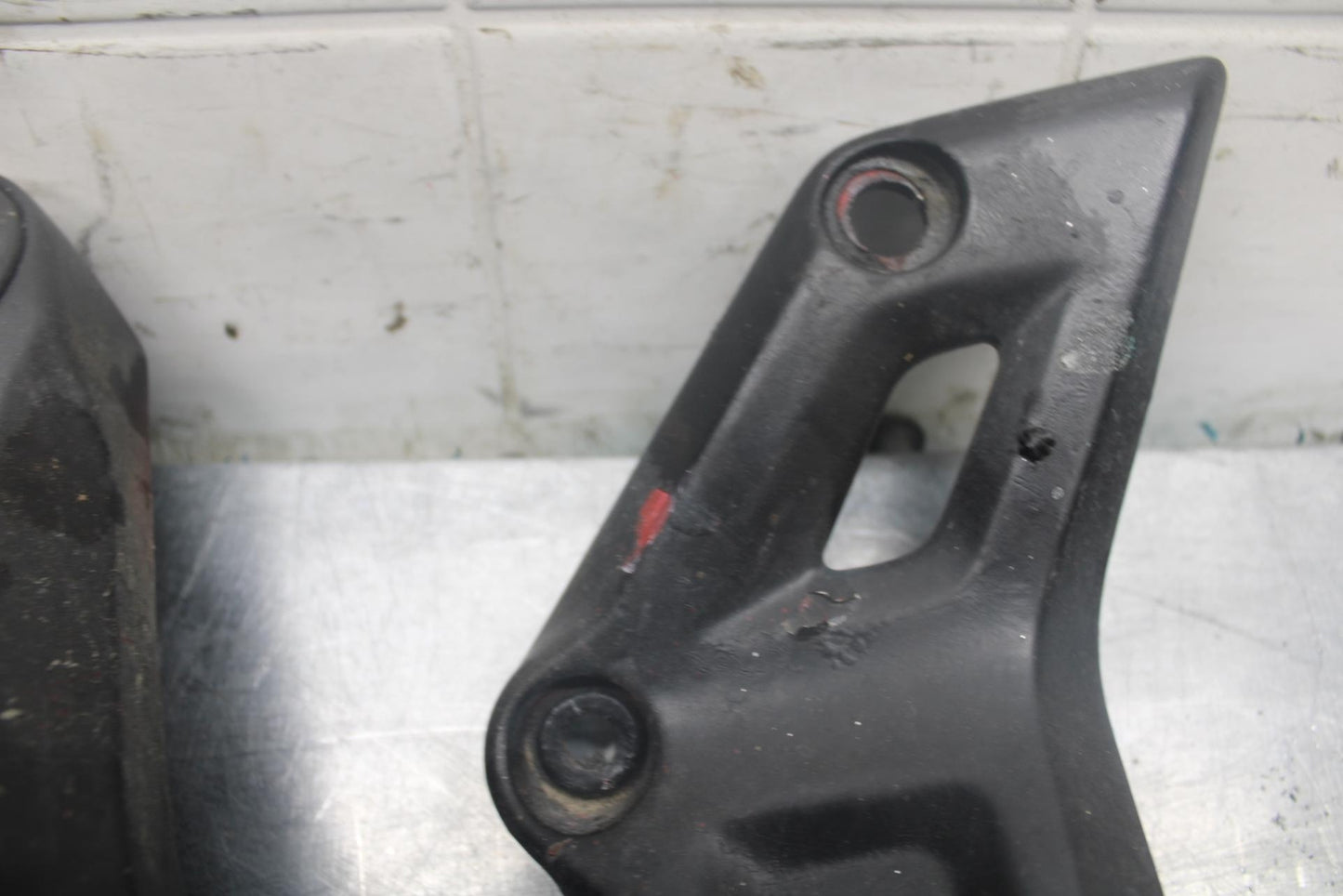 18-20 YAMAHA MT-07  MT-07 ABS RIGHT LEFT FRAME MID SIDE COVERS COWLS BB457