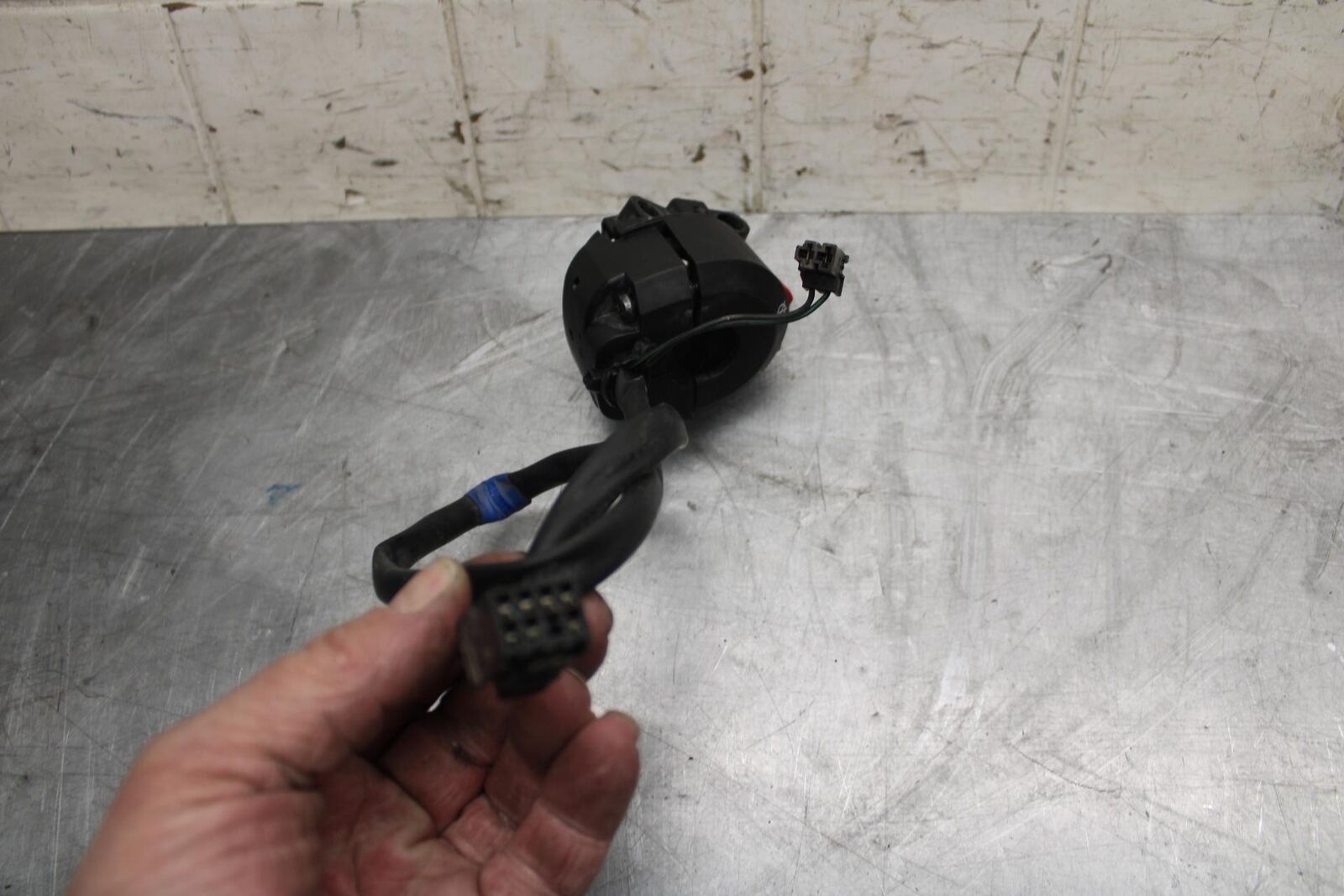 2016 Suzuki Bandit 1250S GSF1250SA ABS RIGHT CLIP ON HANDLE KILL OFF START BB509