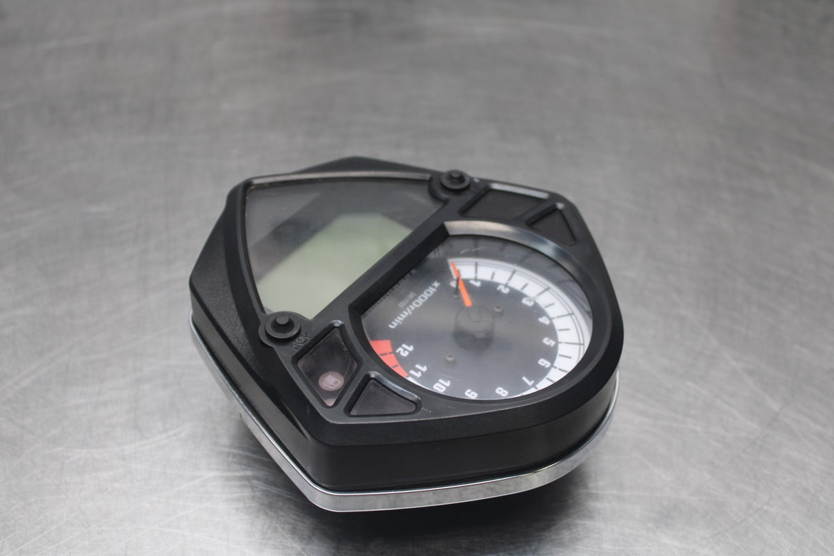 03 SUZUKI SV650 SPEEDO TACH GAUGES DISPLAY CLUSTER SPEEDOMETER TACHOMETER BB846