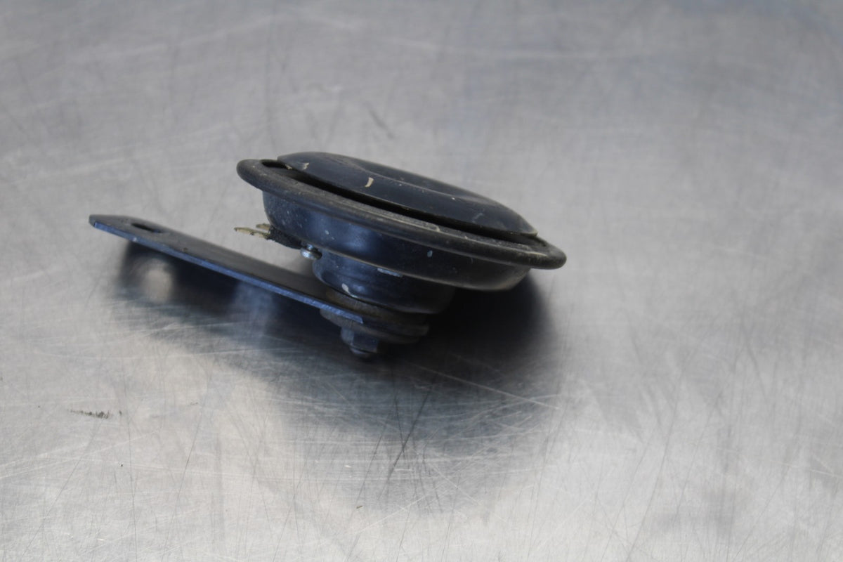 20 TRIUMPH STREET TRIPLE 765 HORN SIGNAL BB864