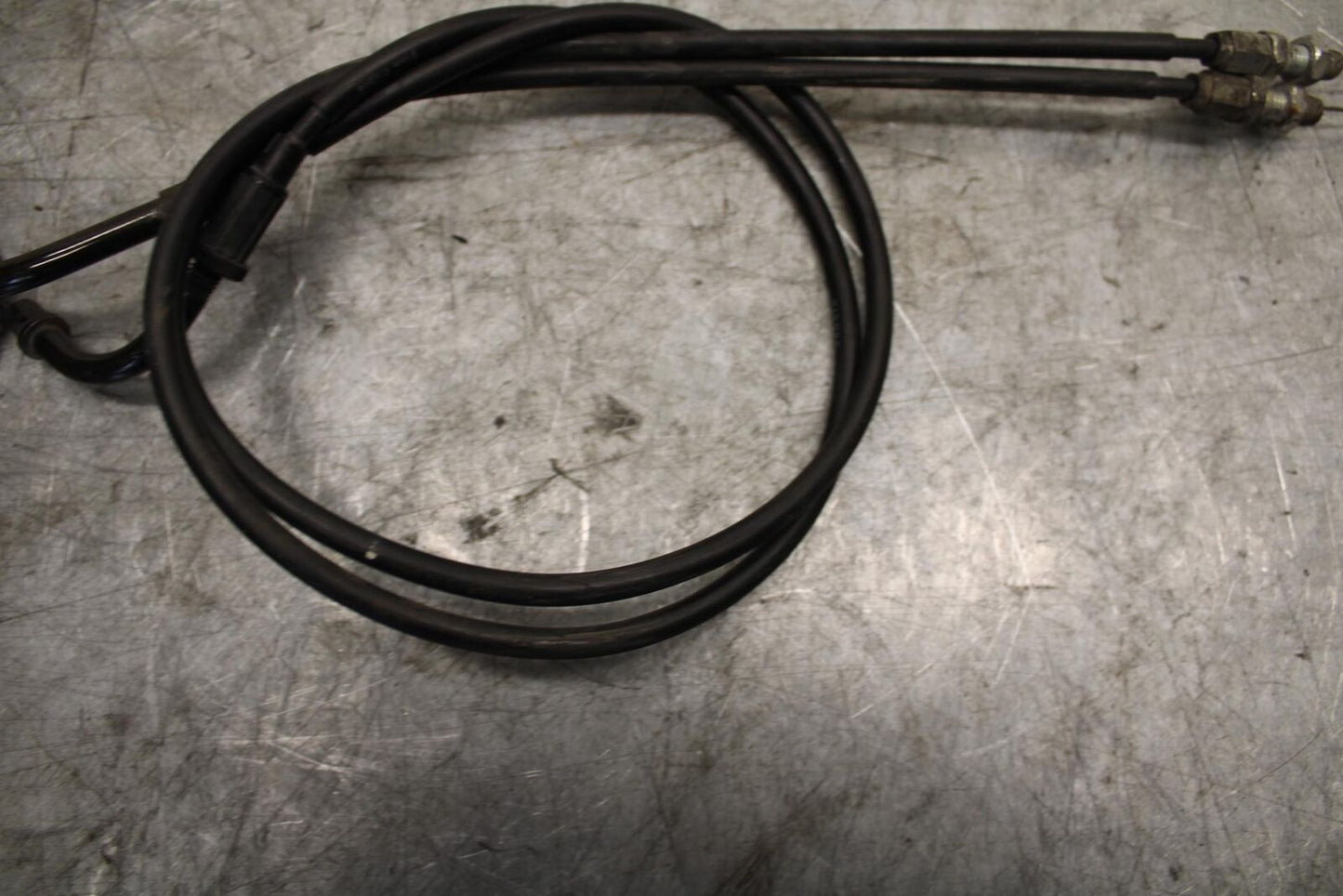 2007 Suzuki GSXR600 THROTTLE CABLES LINES 58300-01H00 58300-01H10 BB540