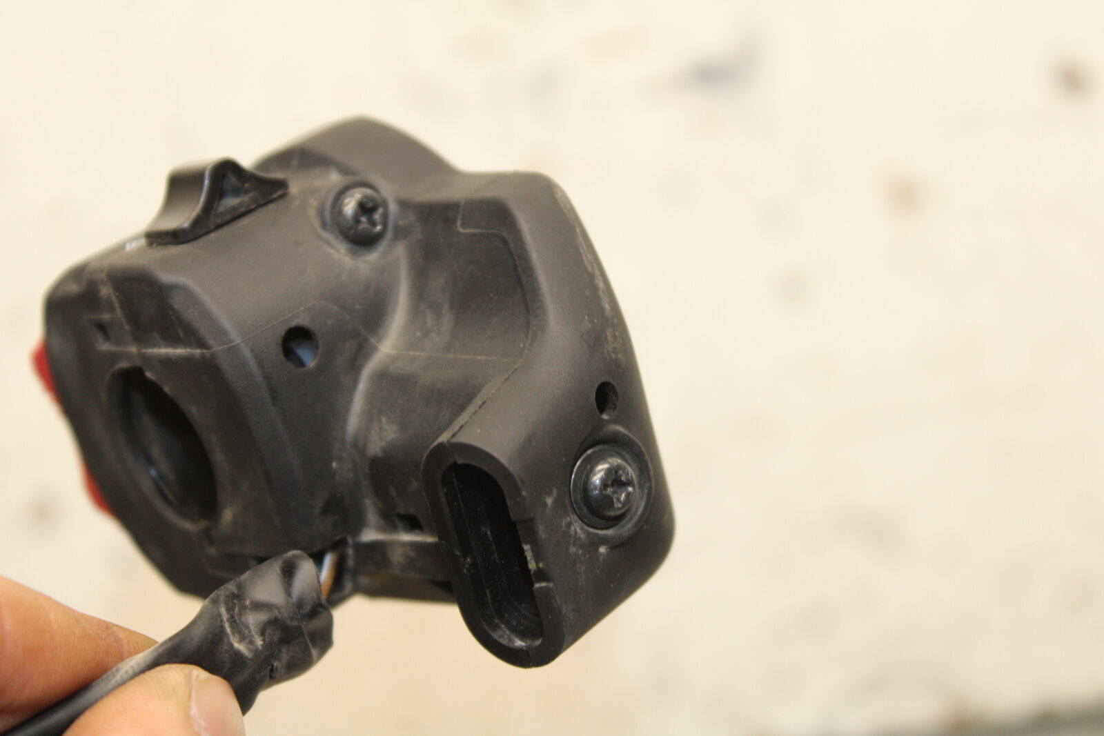 19-24 YAMAHA R3 RIGHT CLIP ON HANDLE KILL OFF START SWITCH SWITCHES BB736