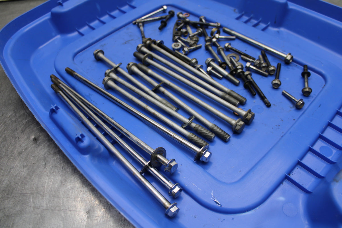 87-03 SUZUKI INTRUDER 1400 VS1400GLP ENGINE BOLTS HARDWARE BB752
