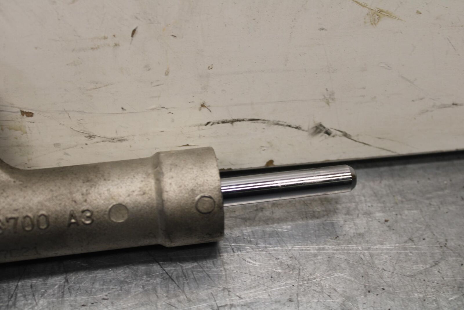 06-07 SUZUKI GSXR750 STEERING DAMPER STABILIZER 51750-01H10 BB613