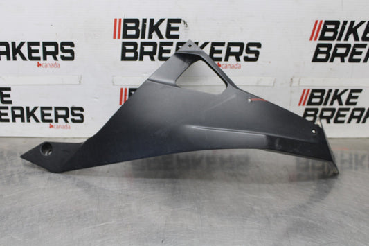 24-25 KAWASAKI NINJA 500 EX500J ABS RIGHT LOWER BOTTOM BELLY SIDE FAIRING BB934