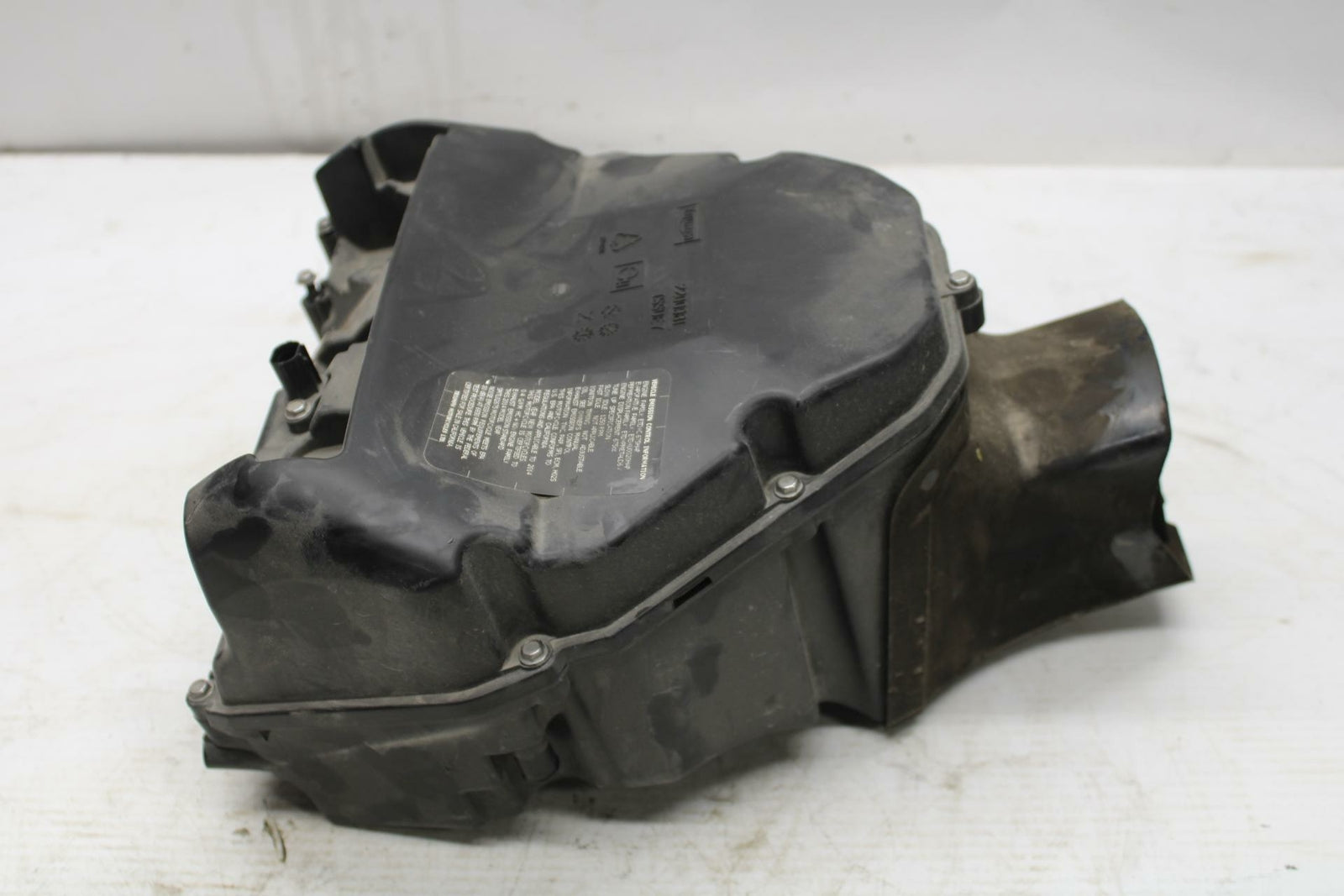 07-16 TRIUMPH STREET TRIPLE AIRBOX AIR INTAKE FILTER BOX BB356