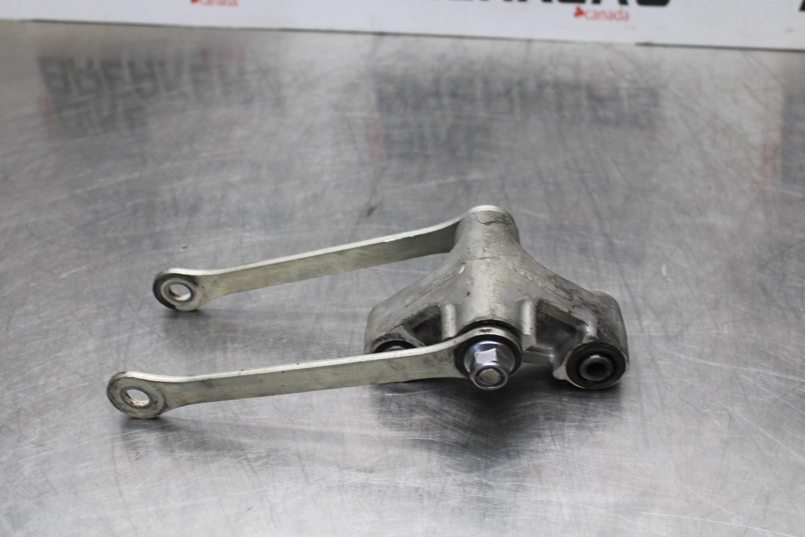 21-23 KAWASAKI NINJA ZX6R REAR DOGBONE SHOCK LINKAGE LINK BB179