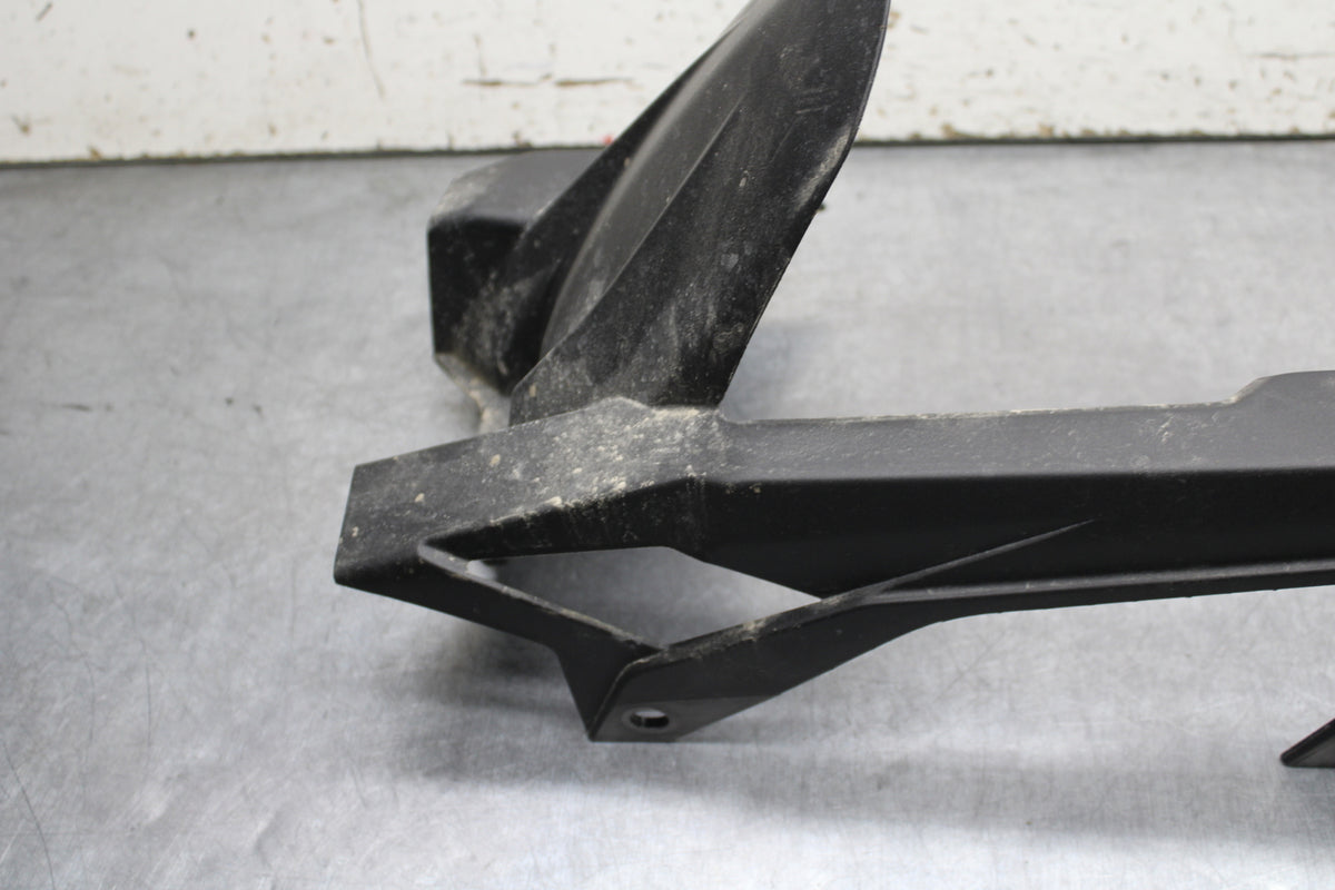 24 KAWASAKI NINJA 500 ABS REAR BACK WHEEL TIRE HUGGER FENDER BB730