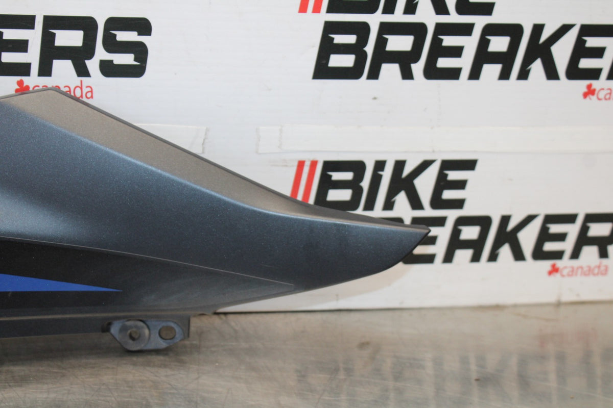24-25 KAWASAKI NINJA 500 ABS LEFT MID UPPER SIDE FAIRING COWL PLASTIC BB899