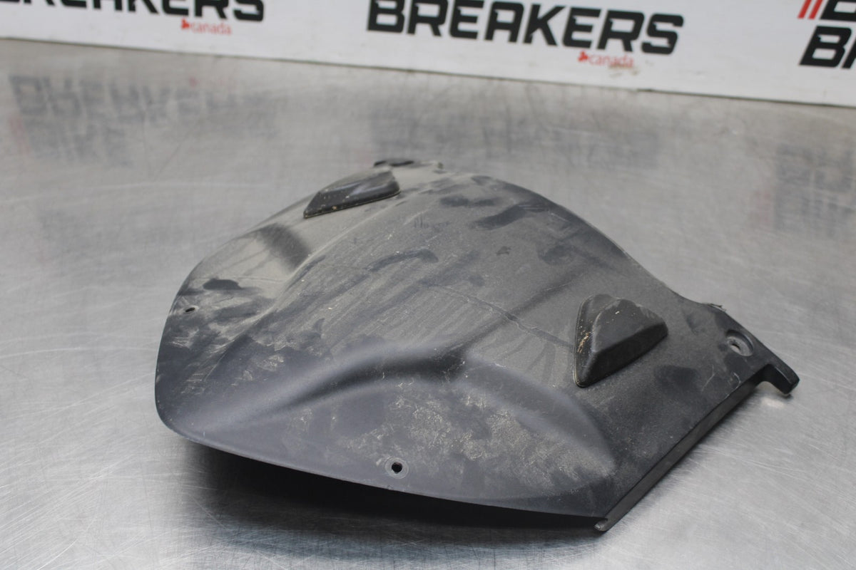 09 KAWASAKI CONCOURS 14 ZG1400B LOWER FRONT UPPER INNER HEADLIGHT FAIRING BB875