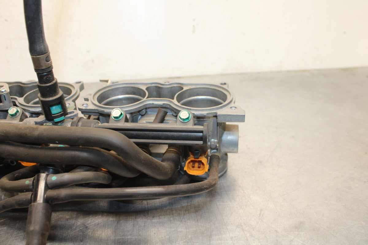 09 HONDA CBR600RR MAIN FUEL INJECTORS / THROTTLE BODIES BB760