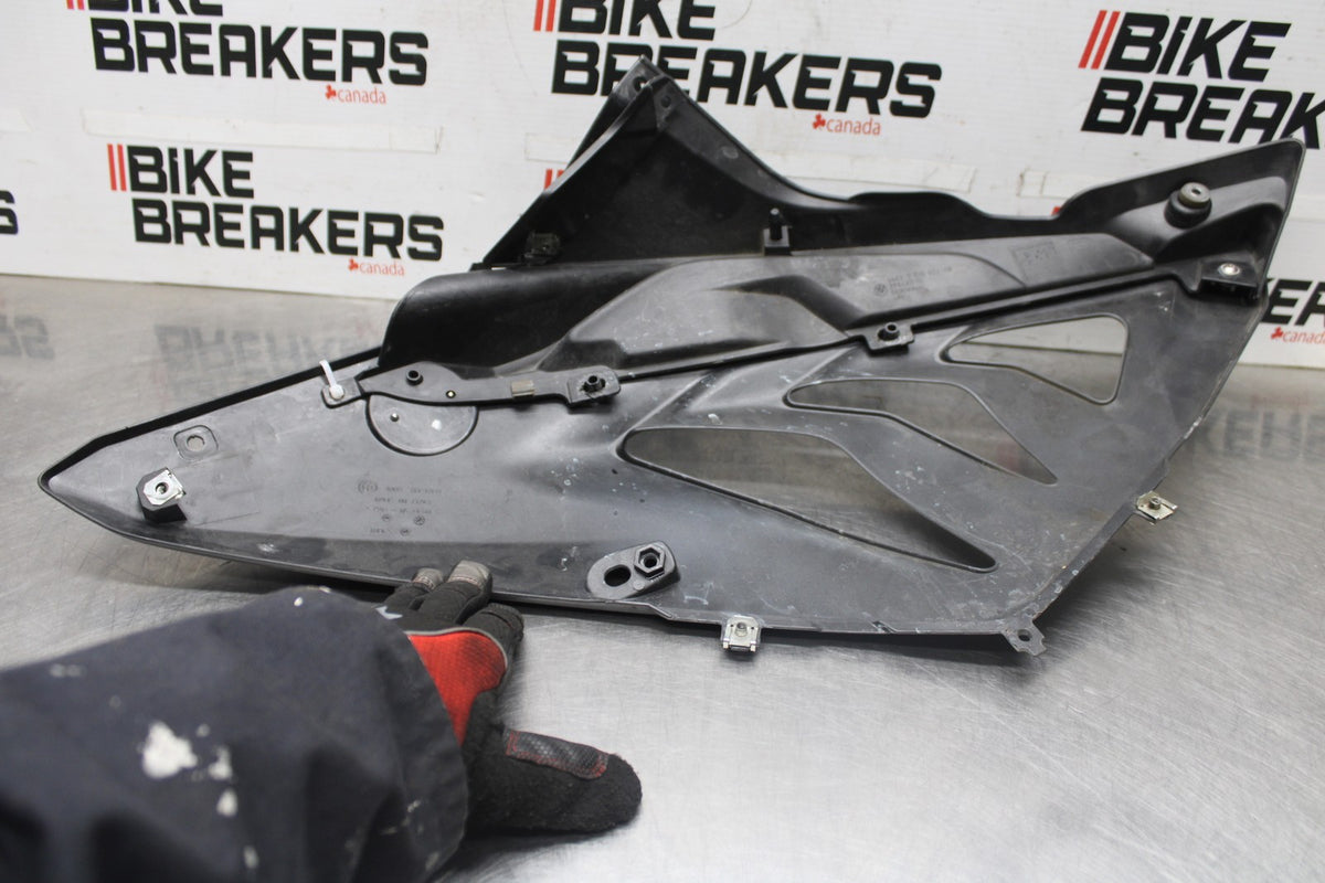 10-11 BMW S1000RR RIGHT FRONT UPPER MID SIDE FAIRING COWL PLASTIC BB941