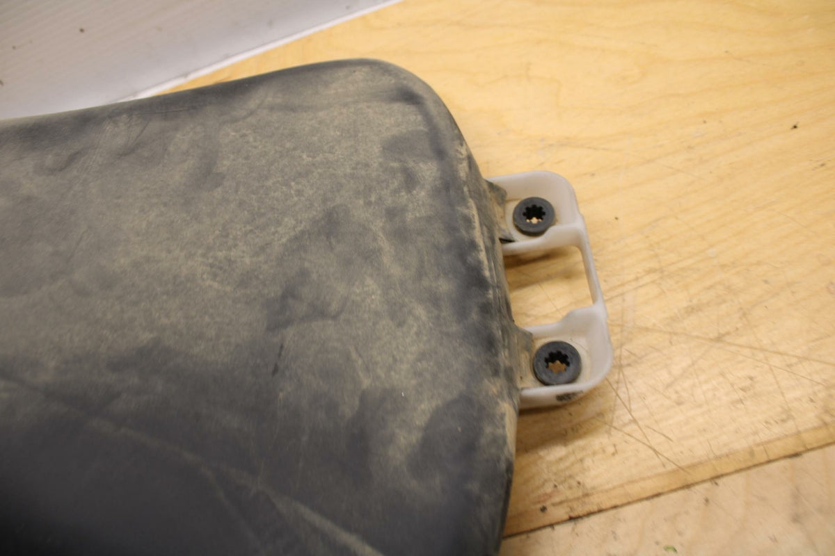 13-15 HONDA CBR500R FRONT DRIVERS SEAT PAD SADDLE PILLION 77100-MGZ-J01 BB315