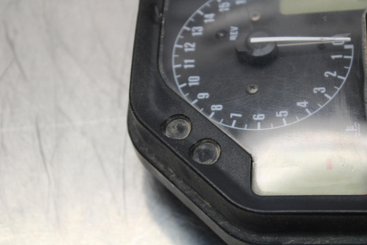 05-06 HONDA CBR600RR SPEEDO TACH GAUGES CLUSTER SPEEDOMETER TACHOMETER BB149
