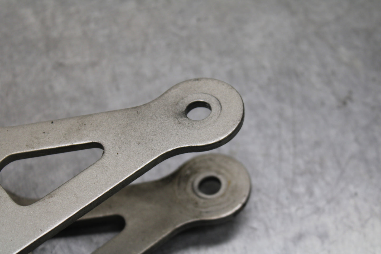 12-13 KAWASAKI Z1000 REAR DOGBONE SHOCK LINKAGE LINK BB743