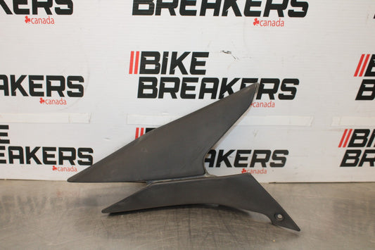 07-08 KAWASAKI NINJA ZX6R LEFT GAS TANK FUEL CELL PANEL COVER TRIM COWL  BB896