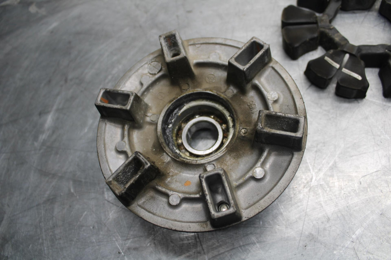 2013 Kawasaki Ninja 300 EX300B ABS REAR HUB SHOCK DAMPERS CUSH ABSORBERS BB518