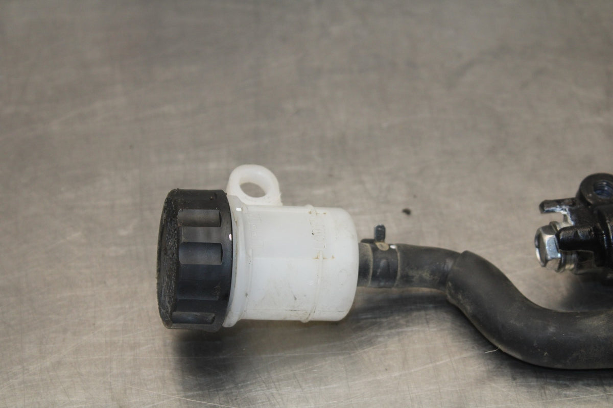 23-26 KAWASAKI NINJA ZX4RR REAR BACK BRAKE MASTER CYLINDER W RESERVOIR BB872