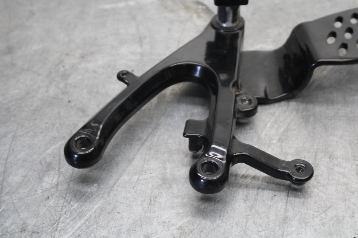 04-06 YAMAHA YZF R1 BLACK POWDER COATED LEFT RIGHT REARSET REAR SET BB659 