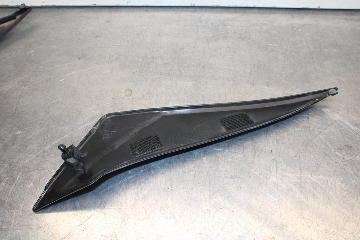 2011 Suzuki GSXR600 RIGHT LEFT FRONT SIDE SEAT PANELS TRIMS COWLS BB605