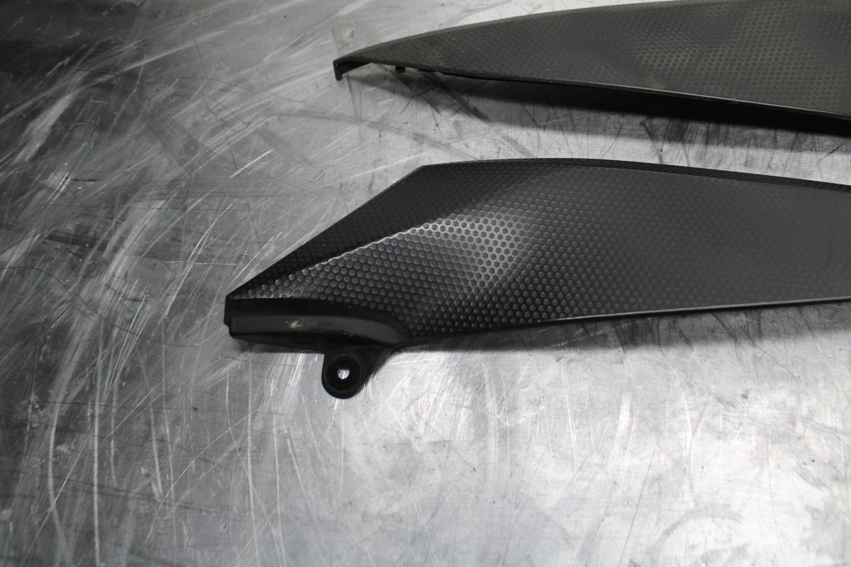 04-06 YAMAHA YZF R1 RIGHT LEFT GAS FUEL TANK PANELS COVERS TRIM SET COWLS  BB491