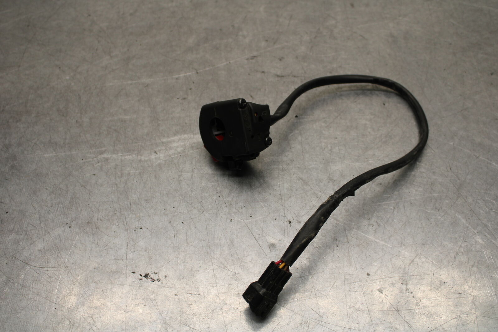 16 KAWASAKI NINJA ZX10R RIGHT HANDLE KILL OFF START SWITCH SWITCHES BB650