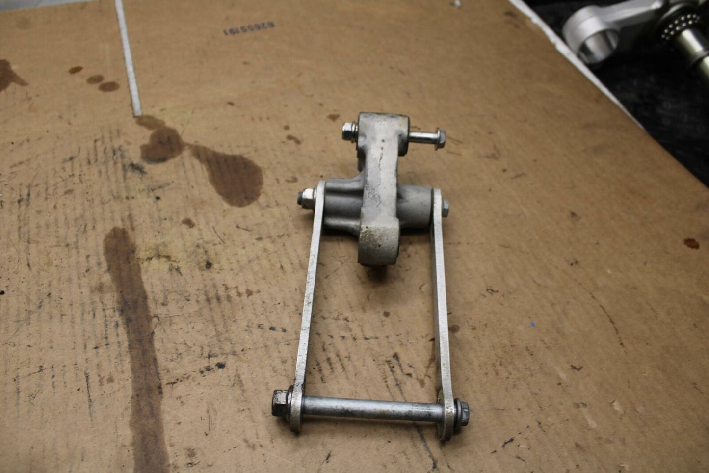 09-12 KAWASAKI NINJA ZX6R REAR DOGBONE SHOCK LINKAGE LINK BB383