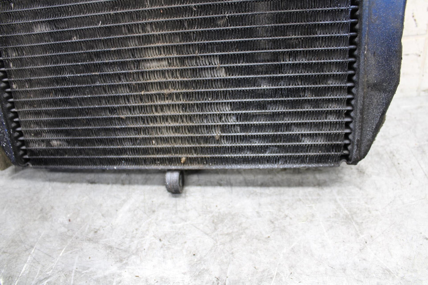 2002 Yamaha YZF R6 ENGINE RADIATOR MOTOR COOLER COOLING RADIATER BB545