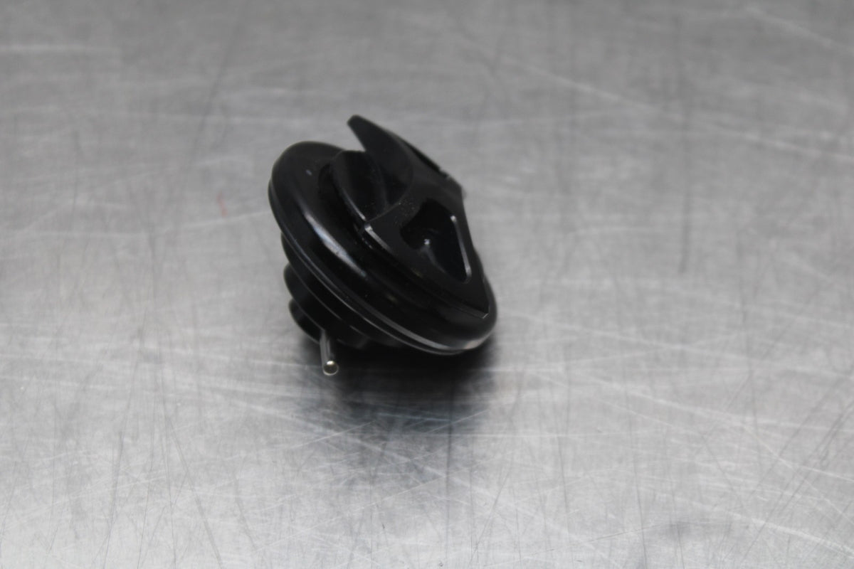 13-16 KTM 390 DUKE FUEL TANK GAS CAP BB649