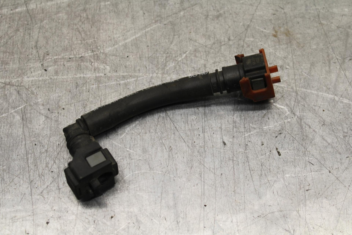 06-14 YAMAHA ROADLINER S XV1900S FUEL GAS LINE  HOSE BB619