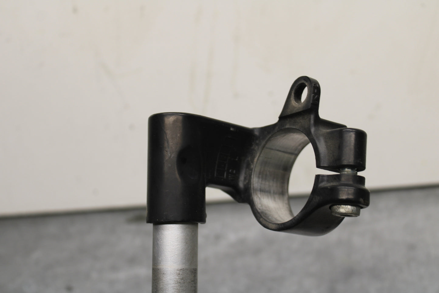 00-02 KAWASAKI NINJA ZX6R LEFT RIGHT CLIP ON ONS HANDLEBARS PAIR SET BB750