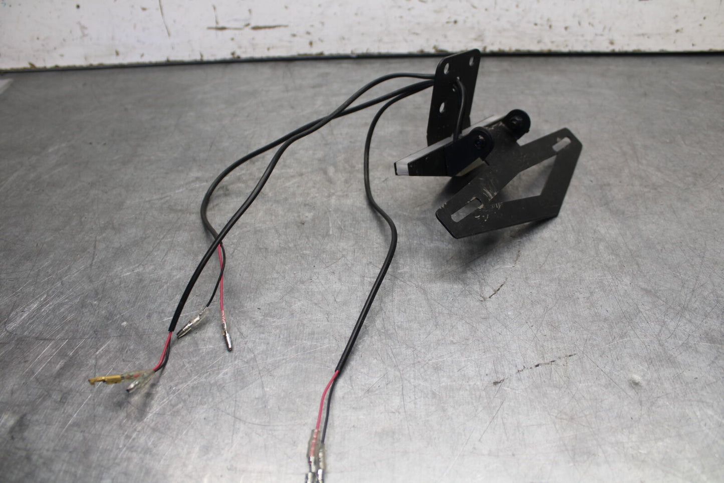 09-12 KAWASAKI NINJA ZX6R AFTERMARKET FENDER ELIMINATOR LICENSE BRACKET   BB698