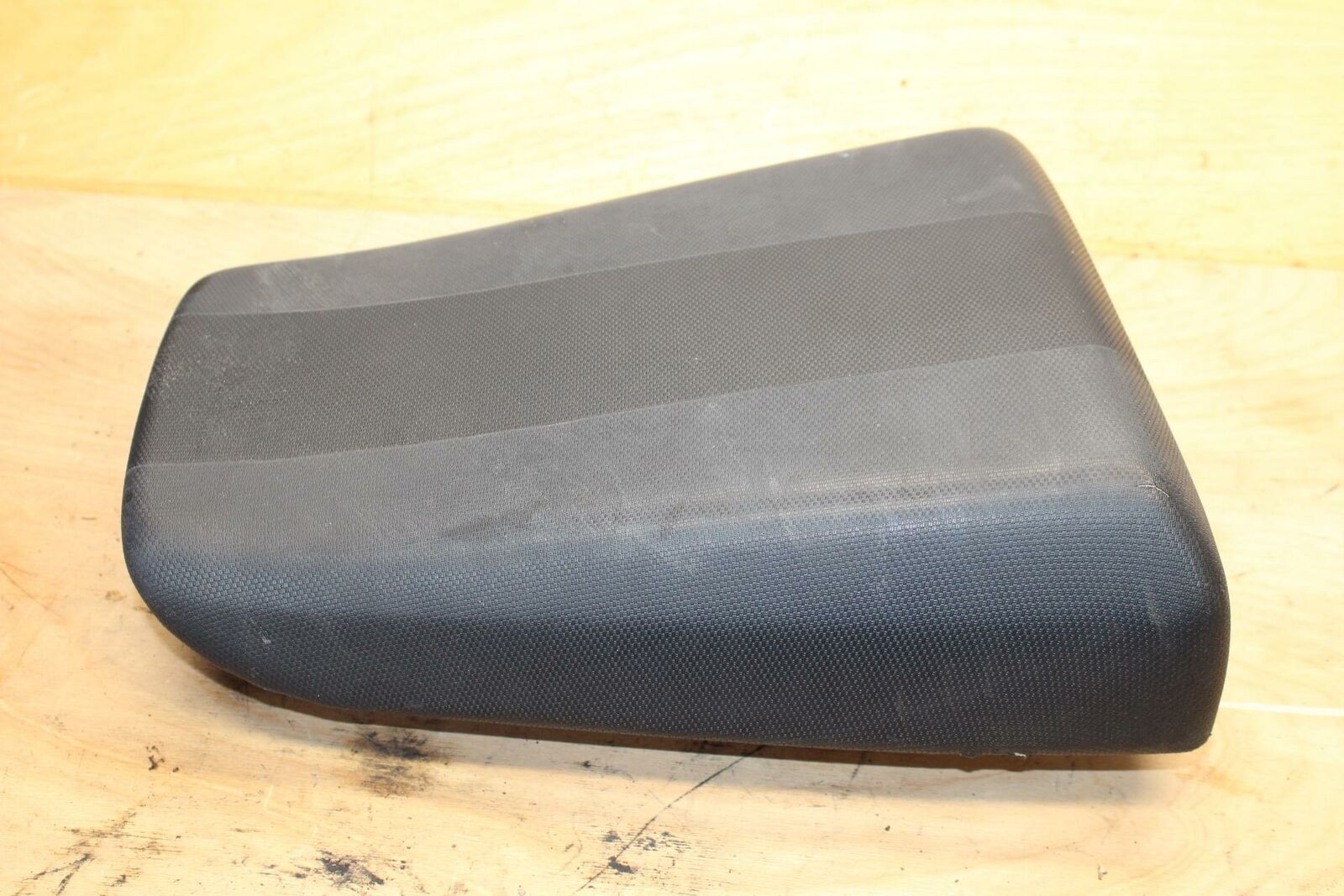 07-08 SUZUKI SV650 REAR BACK PASSENGER TANDEM SEAT PAD SADDLE PILLION BB316