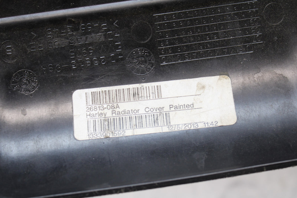 09-17 HARLEY-DAVIDSON V-ROD RADIATOR GRILLE GRILL SHIELD GUARD BB886