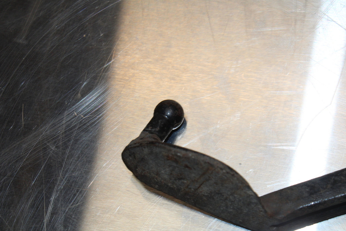 86 SUZUKI GS750ES KICKSTAND SIDE KICK STAND BB140