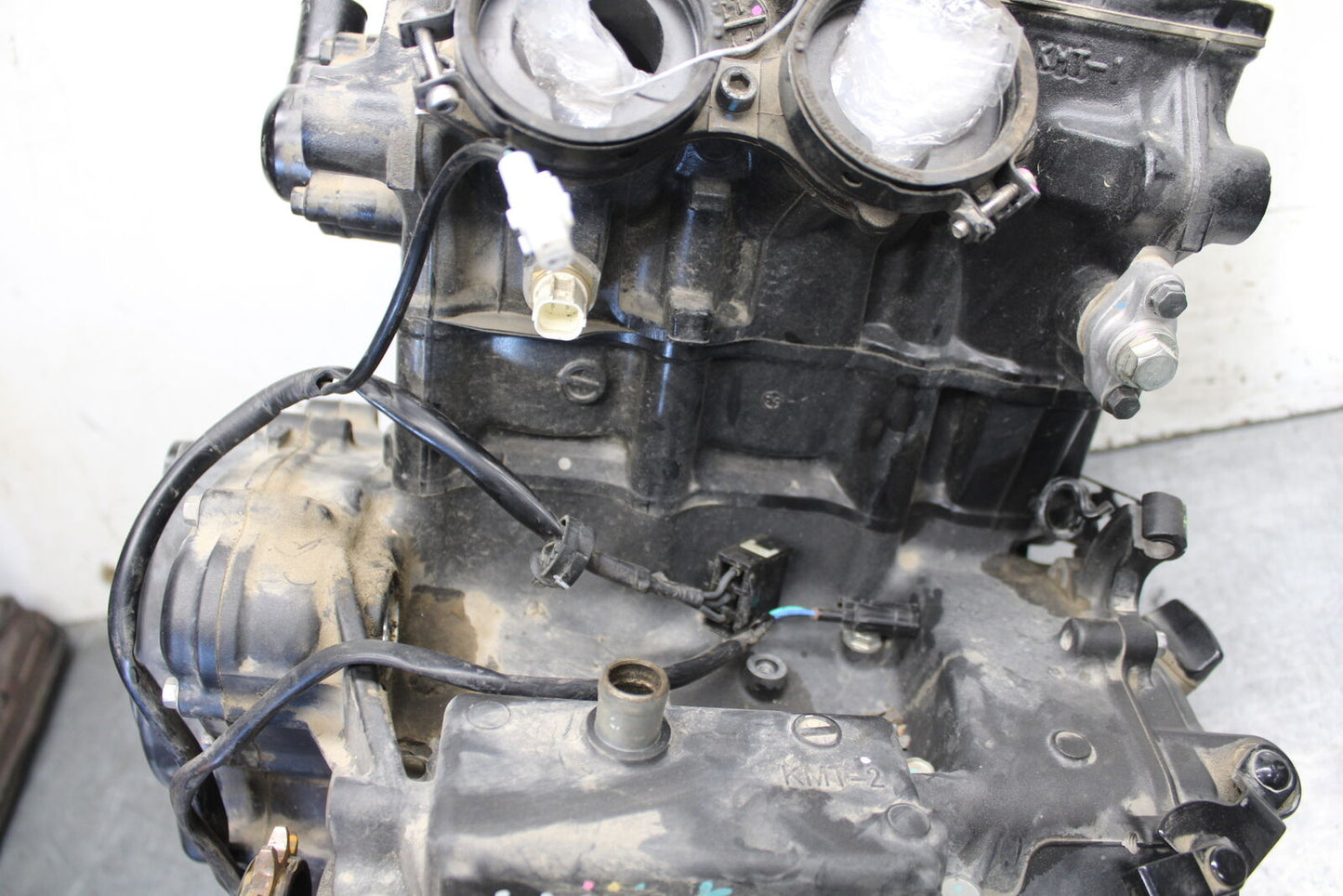 19-22 KAWASAKI Z400 ENGINE MOTOR BB708