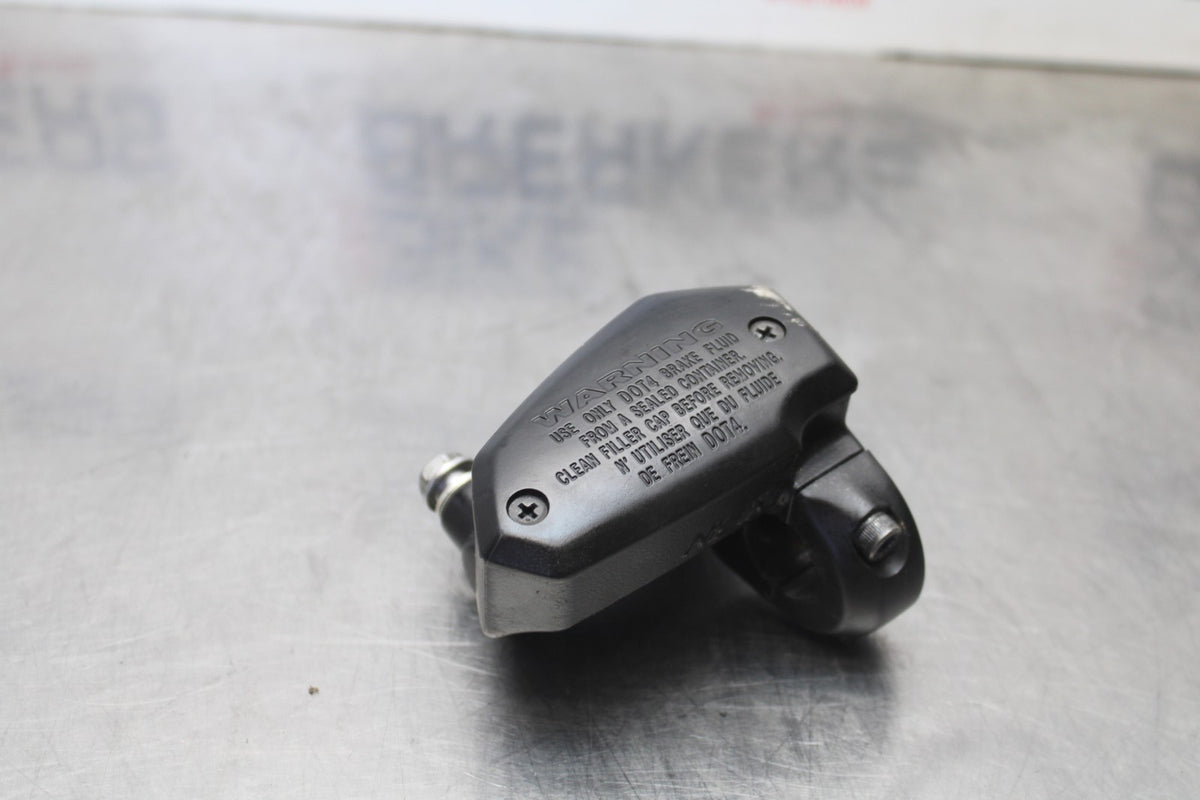 23-26 KAWASAKI NINJA ZX4RR FRONT BRAKE MASTER CYLINDER BB898