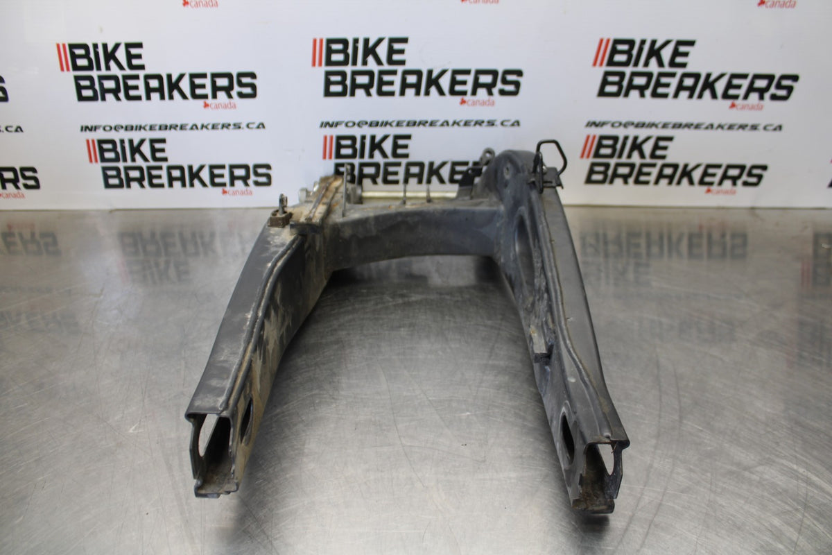 22-25 YAMAHA YZF R7 REAR SWINGARM BACK SUSPENSION SWING ARM BB182