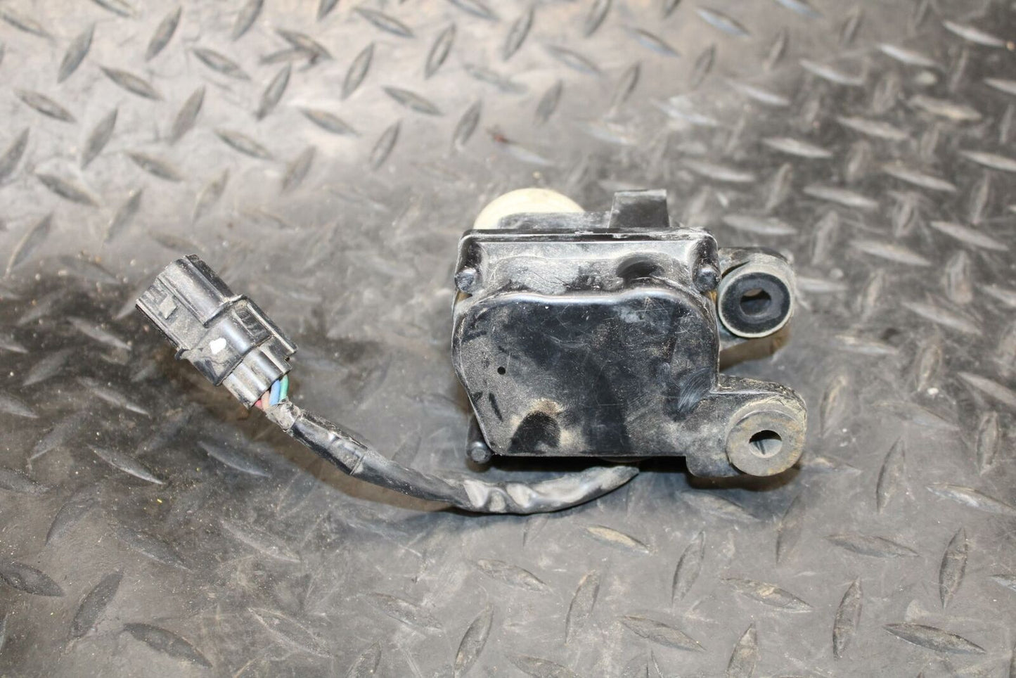 10-11 HONDA CBR1000RR EXHAUST VALVE SERVO MOTOR 31420-MFL-013 BB228