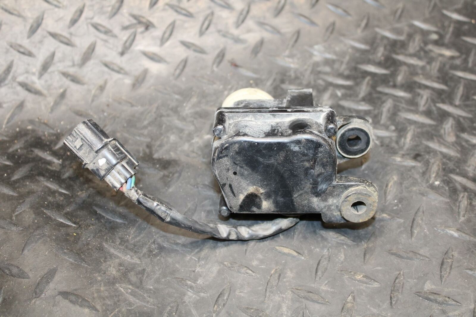 10-11 HONDA CBR1000RR EXHAUST VALVE SERVO MOTOR 31420-MFL-013 BB228