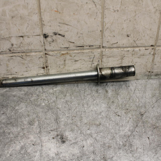 2007 Suzuki Boulevard M50 FRONT WHEEL RIM AXLE PIVOT BOLT 54711-48G00 BB537
