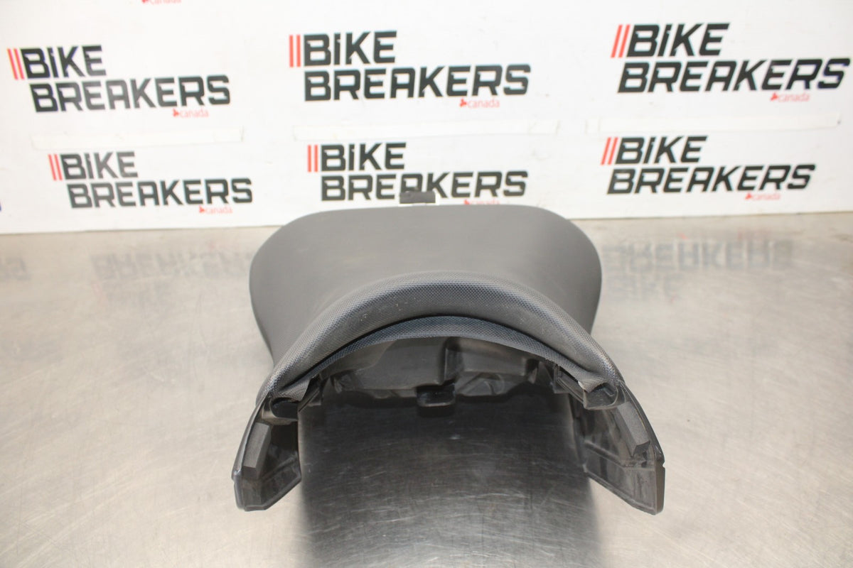 12 KAWASAKI NINJA 650 EX650E FRONT DRIVERS SEAT PAD SADDLE PILLION BB926